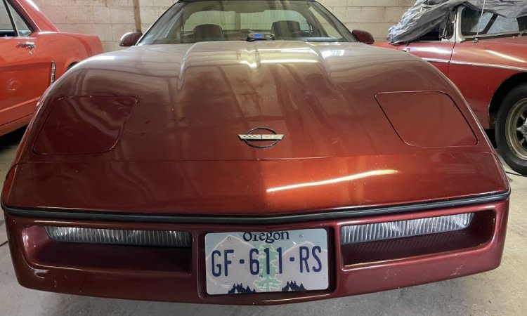 remise en etat mécanisme lève phare sur une voiture Chevrolet Corvette C4 de 1986 