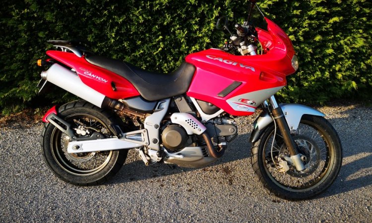 remise en route Cagiva 900 Grand Canyon à Chatonnay